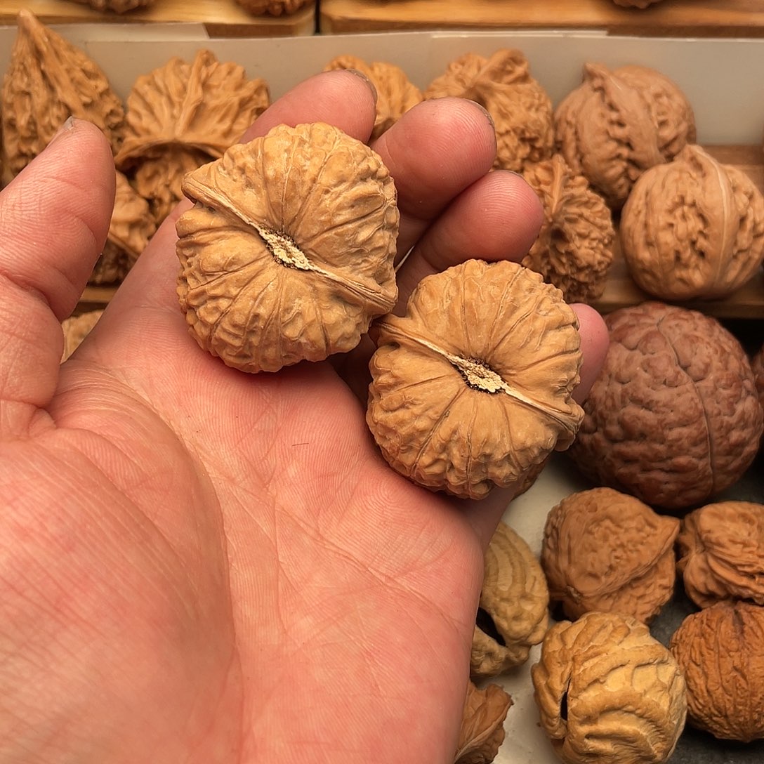 B***u吊坠文玩核桃南瓜