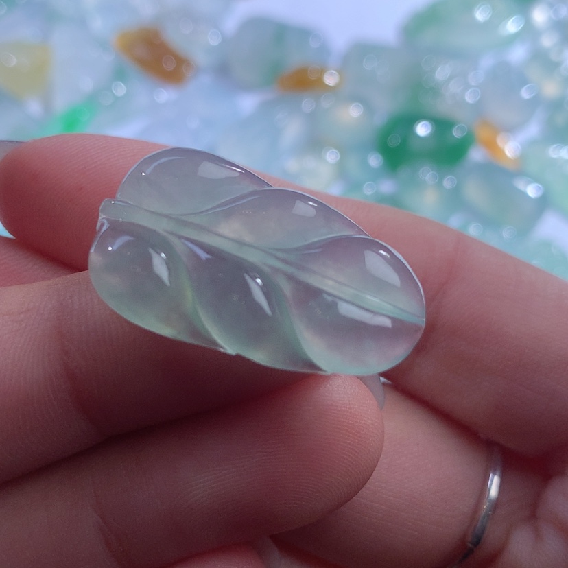 【闪购商品】翡翠颈饰未镶嵌缅甸