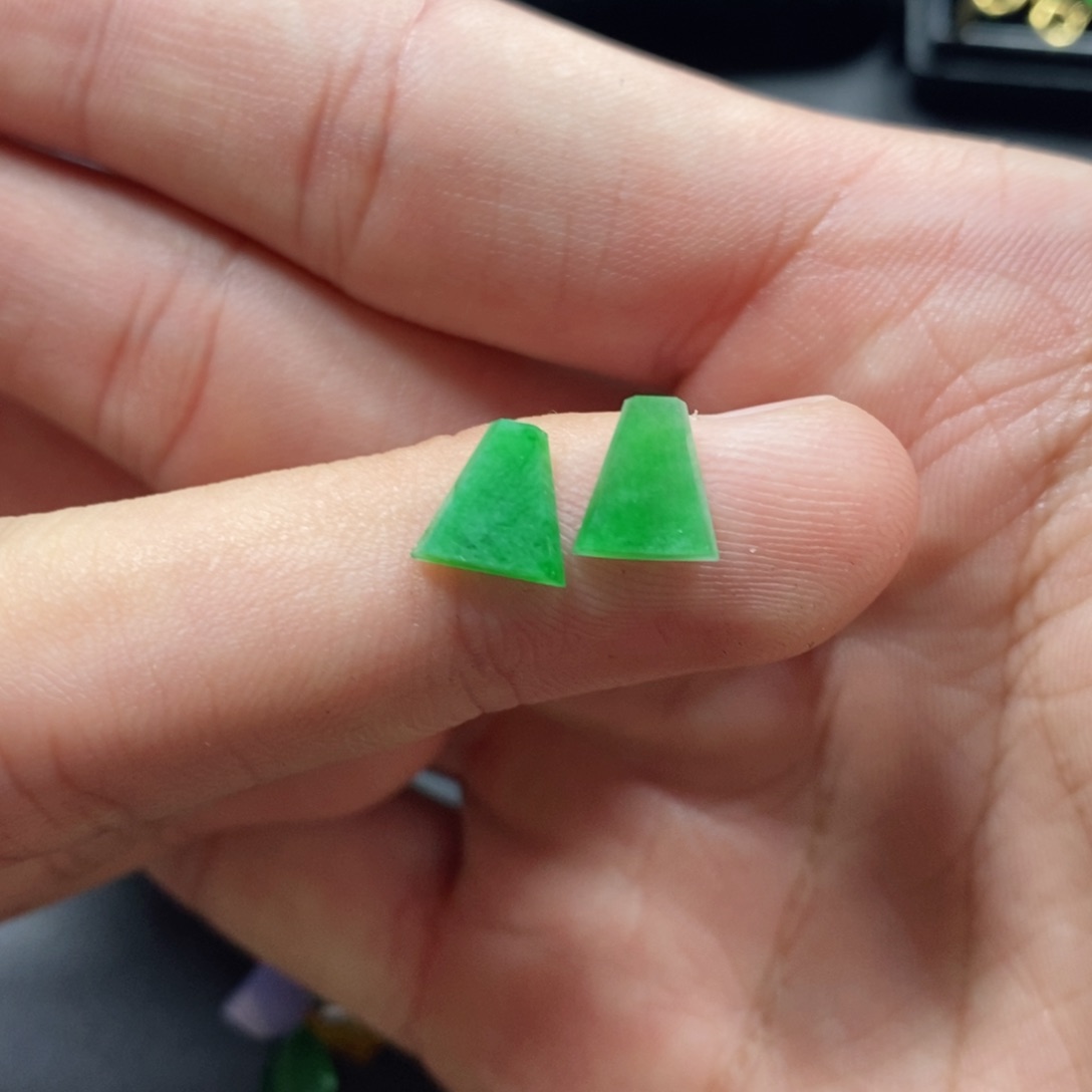 翡翠挂件未镶嵌翡翠珠宝翡翠珠宝