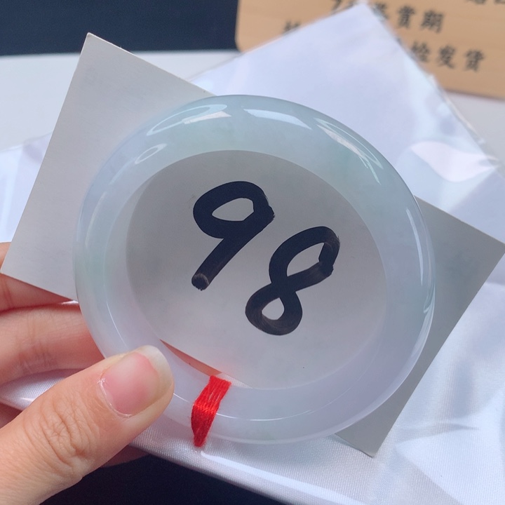 翡翠手镯未镶嵌新品