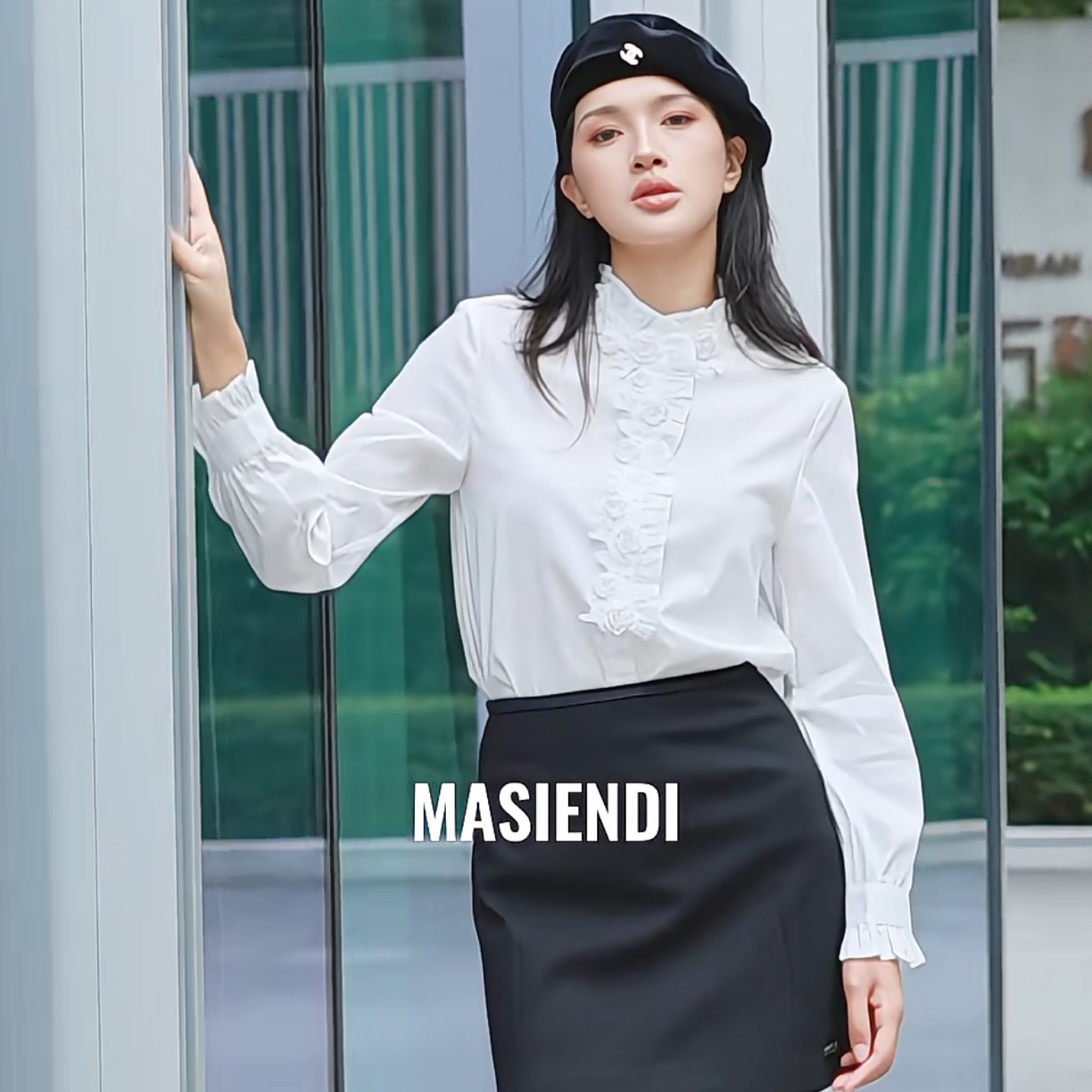 MASIENDI/玛丝恩迪荷叶领串珠重工艺长袖衬衫330227