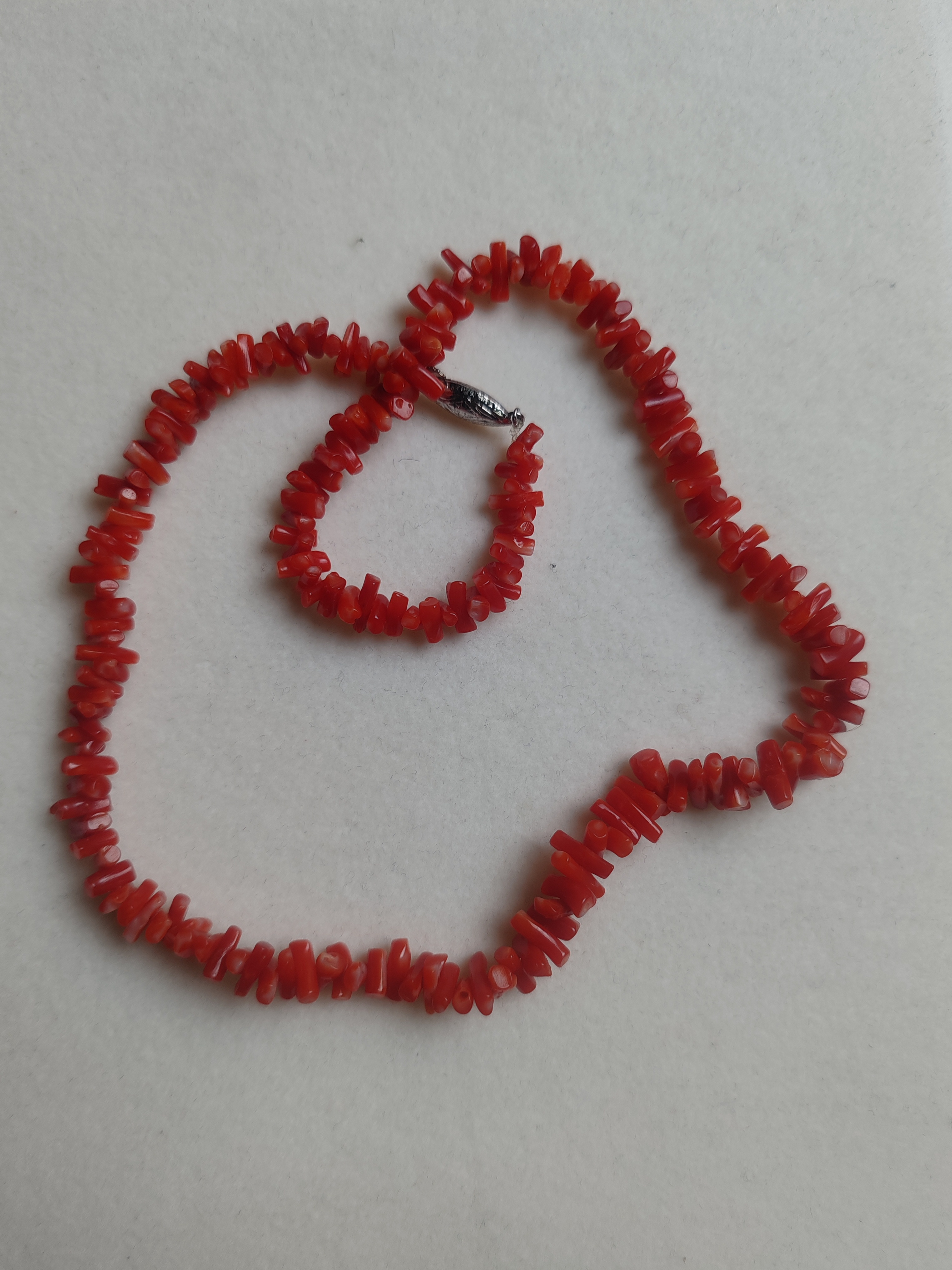 天然红珊瑚原枝项链