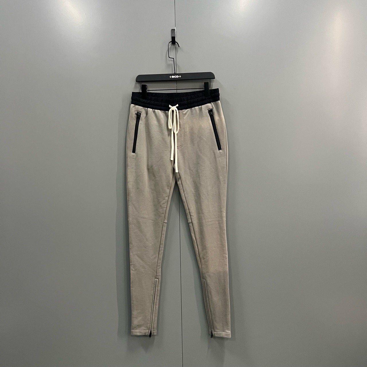 95新  Fear Of God FOG 裤脚拉链抽绳长裤 S码/bc010847 瑕疵如图