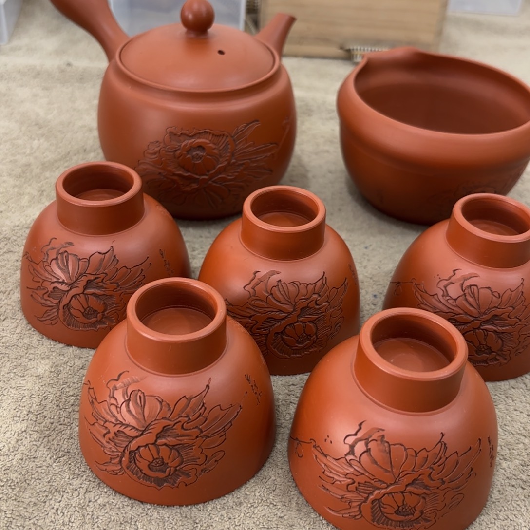 瓷片非常好看漂亮的物品 