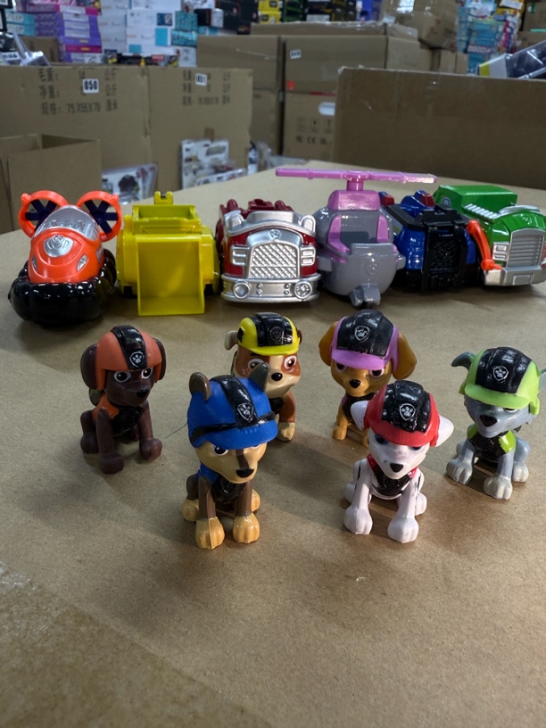 A狗狗队直拍链接合金车手办汪汪狗狗队