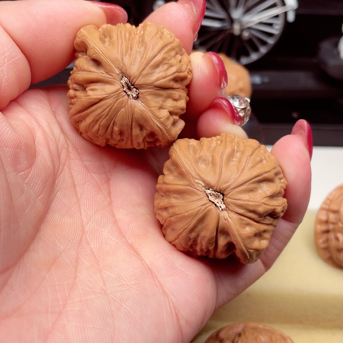 【闪购商品】吊坠桃核铁锤妹妹39尺已打底366号