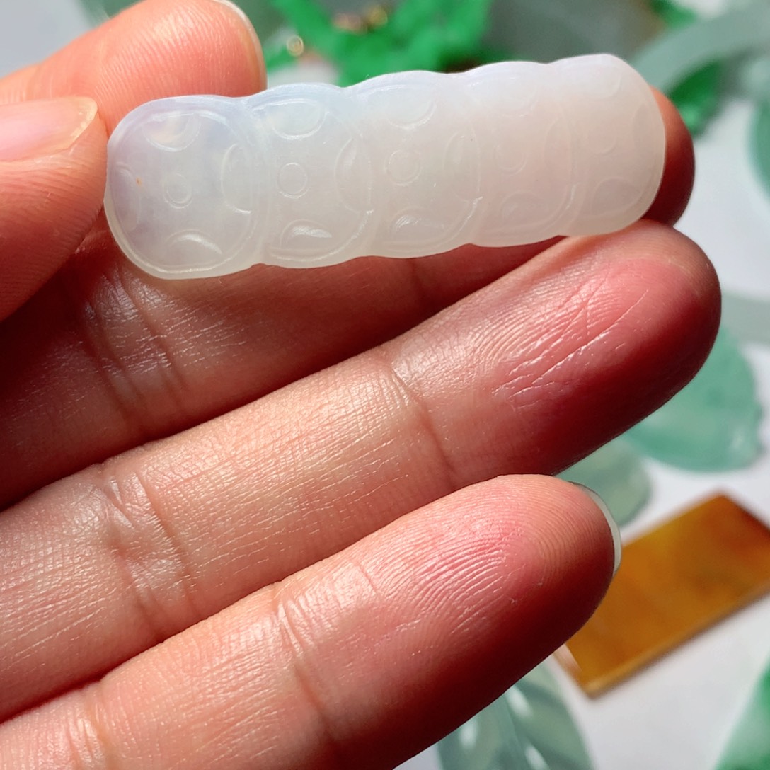 定制翡翠未镶嵌包工