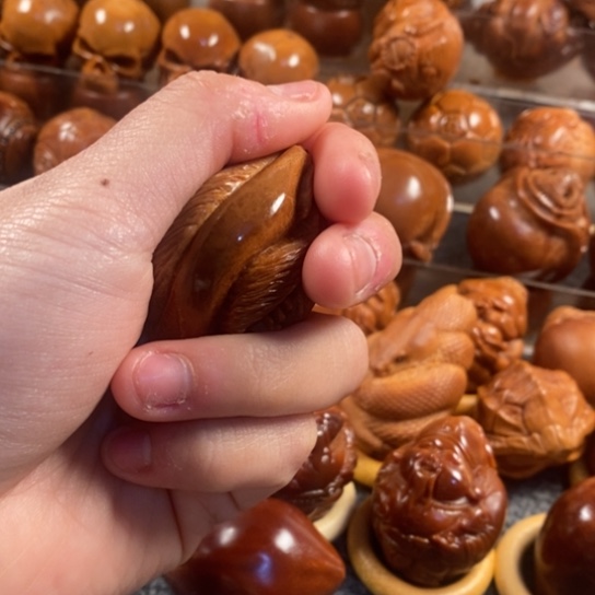 橄榄核吊坠馒头花苞