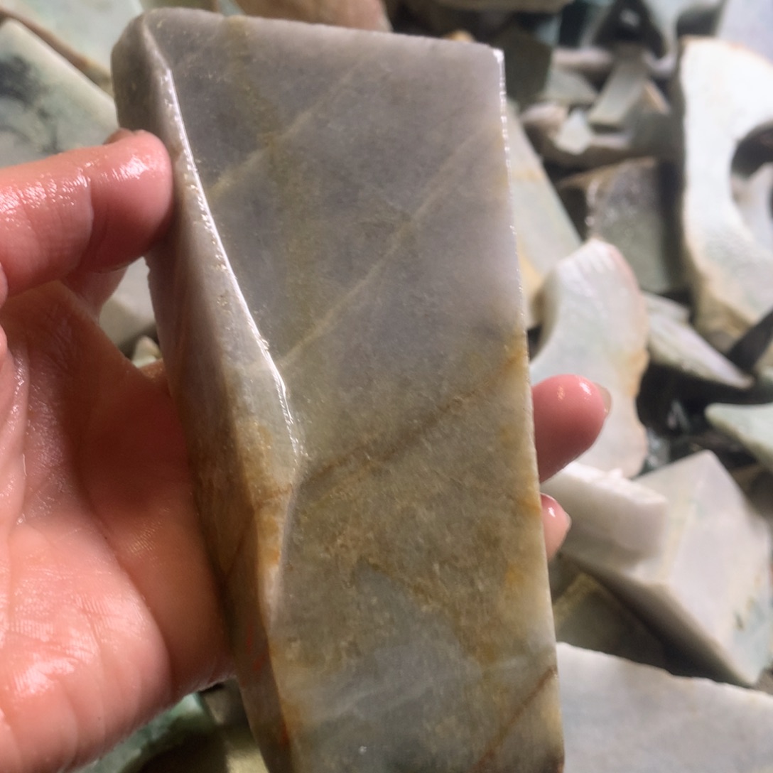 翡翠颈饰未镶嵌缅甸翡翠