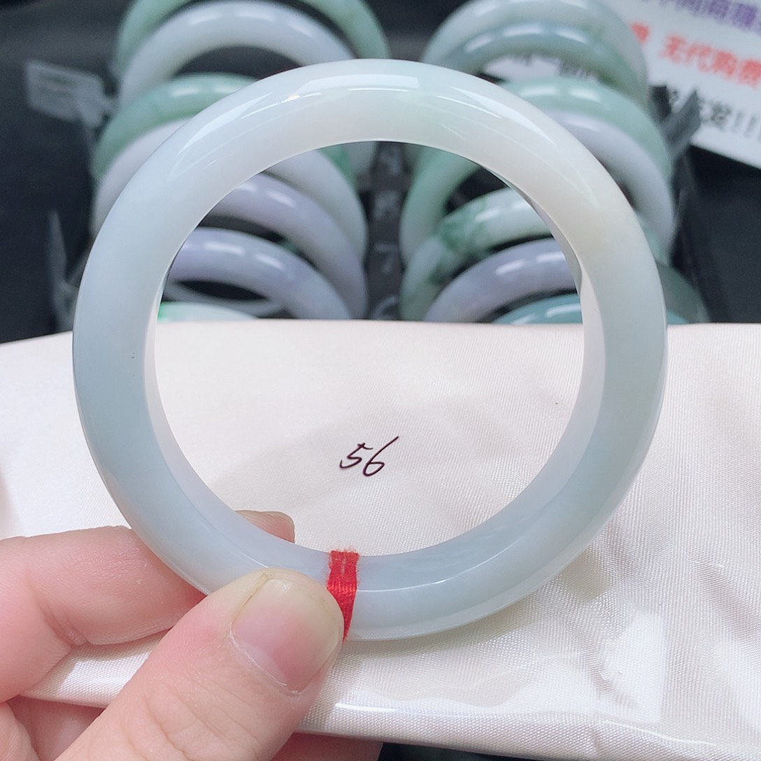 翡翠未镶嵌手镯260