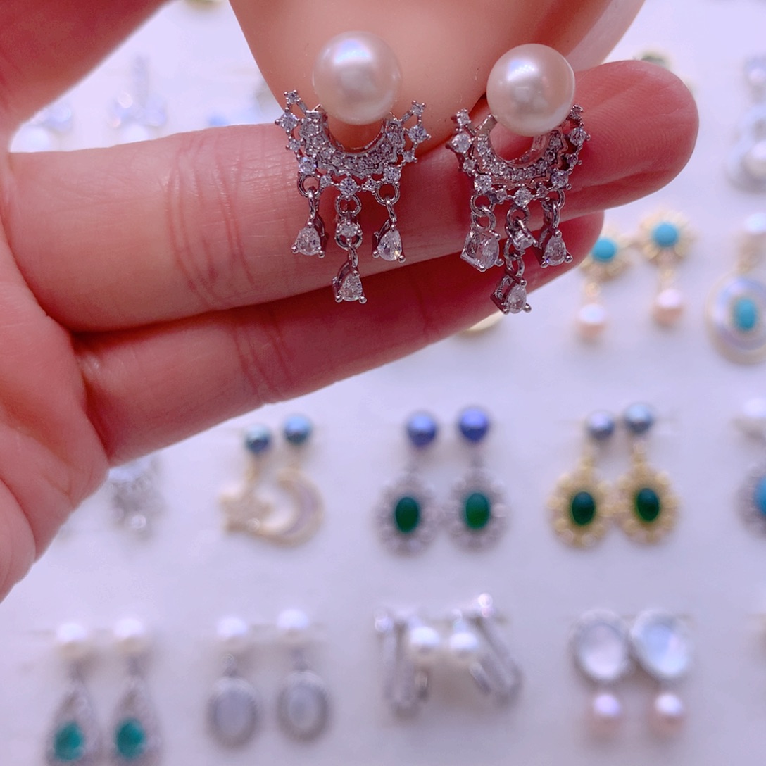 淡水珍珠耳饰合金