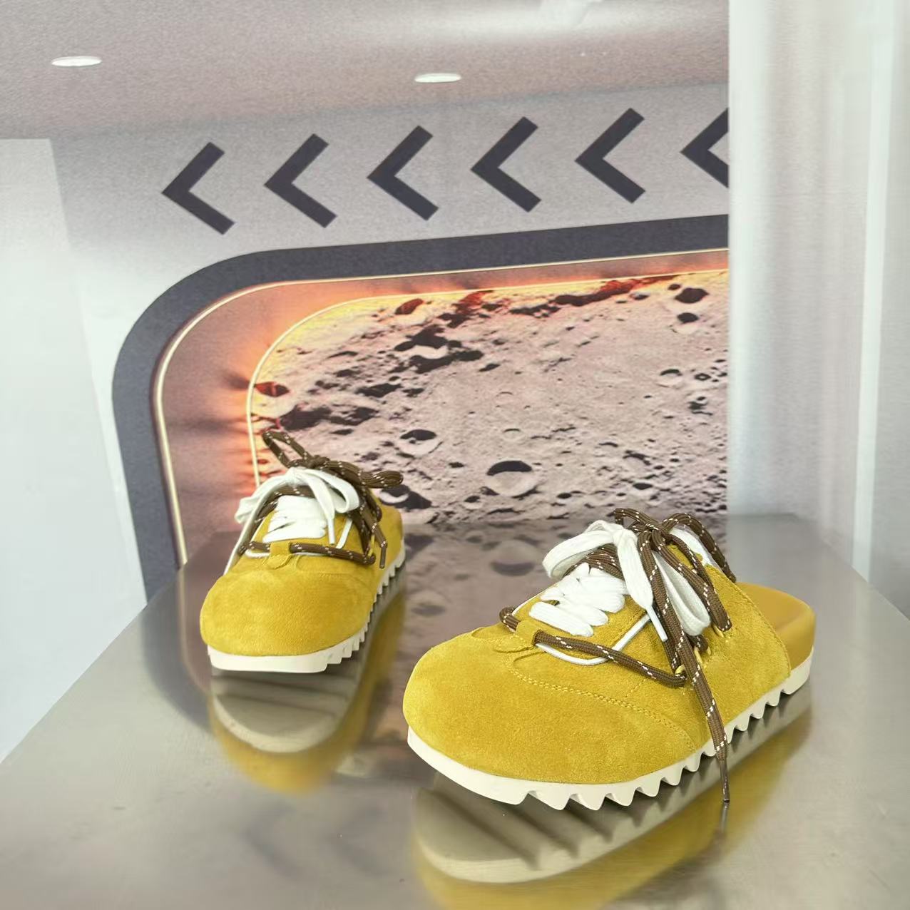 1201-2夏款上新2025夏季新品时尚百搭小香风女鞋软底