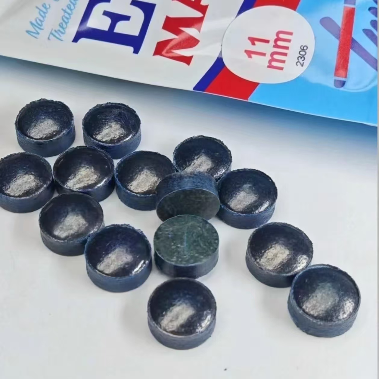 手工精压鹿头皮头小头杆斯诺克台球杆蓝钻压制皮头配件用品