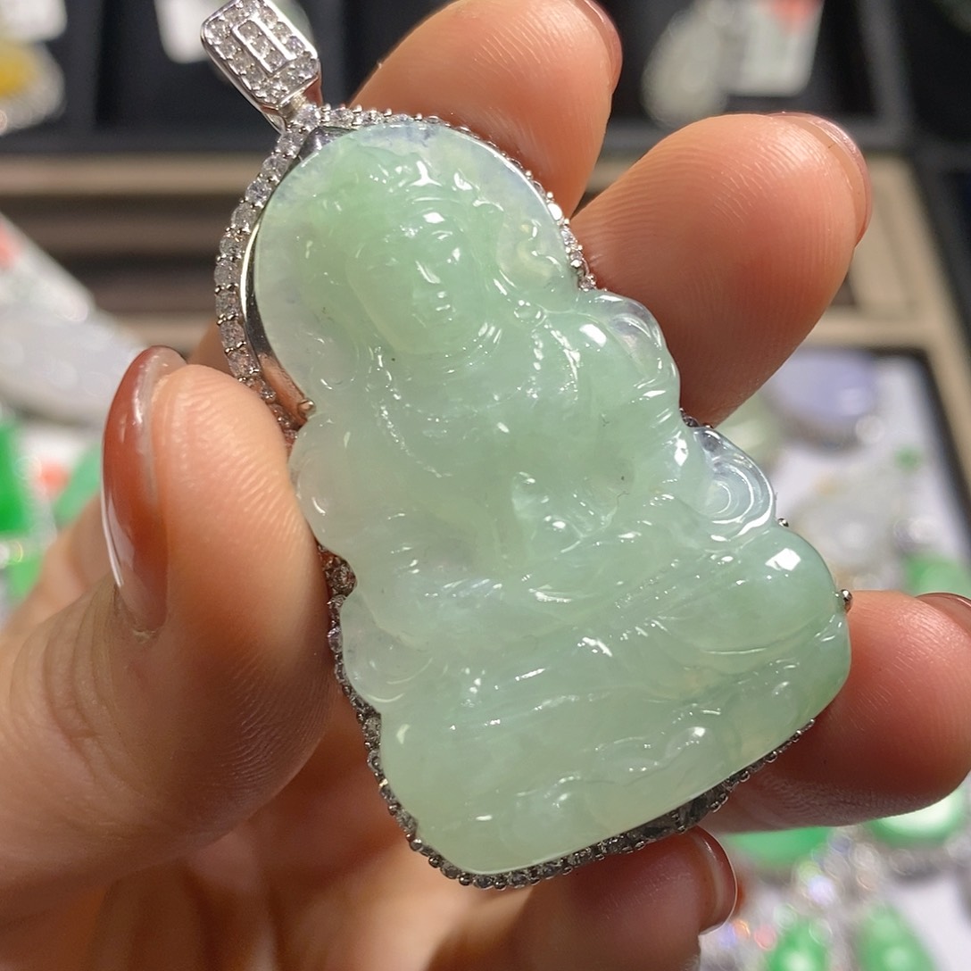 翡翠颈饰银S925镶嵌天然翡翠
