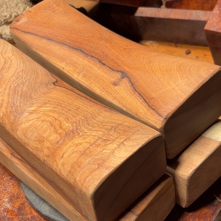 用***1大果紫檀（缅甸花梨）