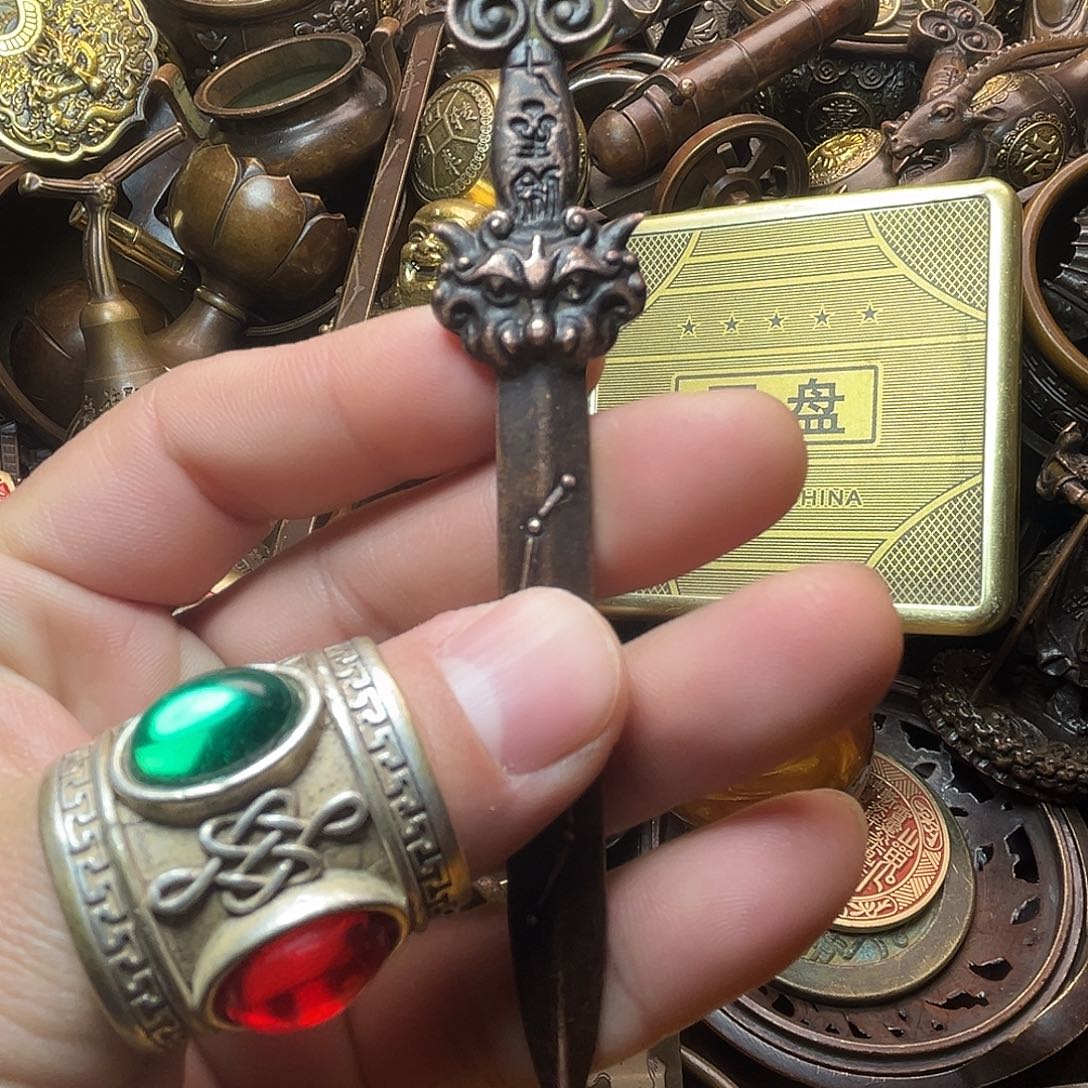 精美铜器收藏品等