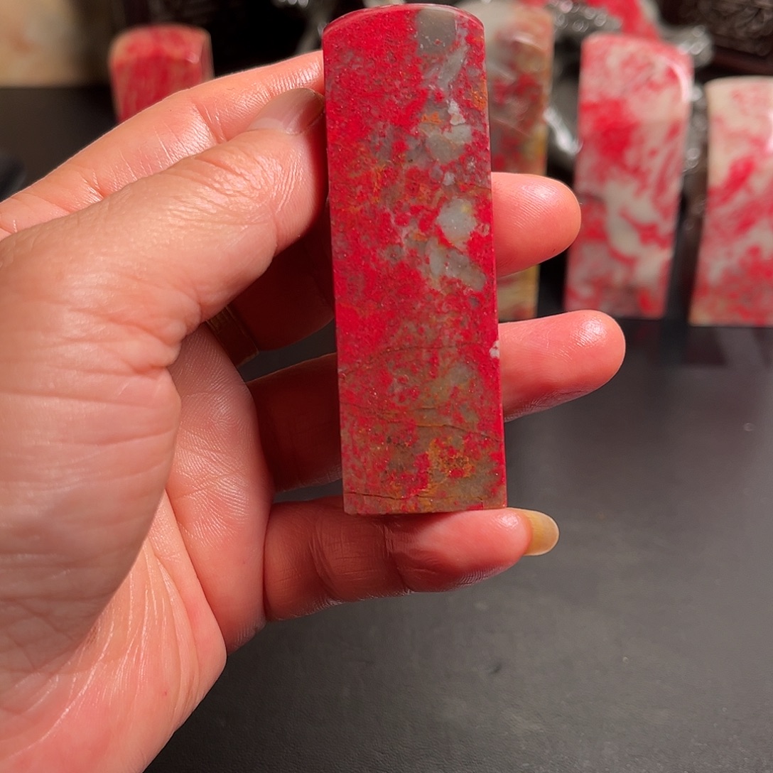 年***8昌化鸡血石昌化鸡血石