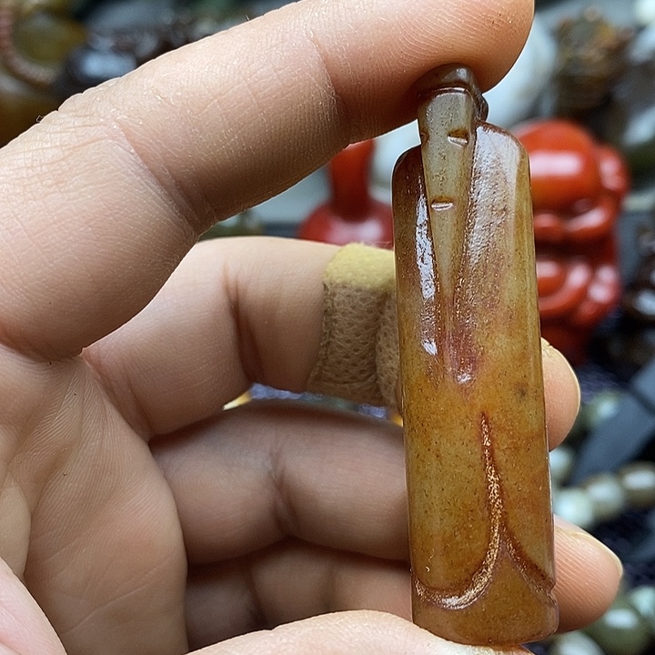 未镶嵌蛇纹石玉颈饰