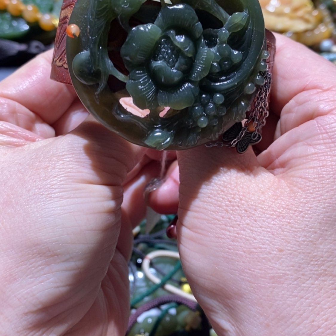 【闪购商品】岫玉毛衣链未镶嵌