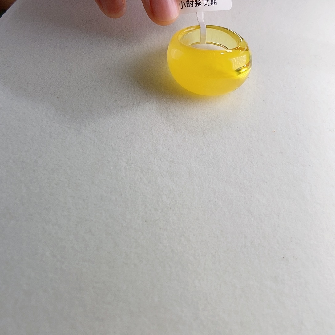 蜜蜡戒圈未镶嵌馒头戒