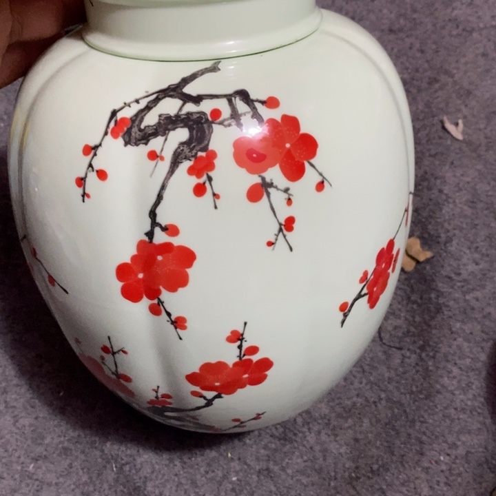 摆件陶绿稀土红梅大罐子