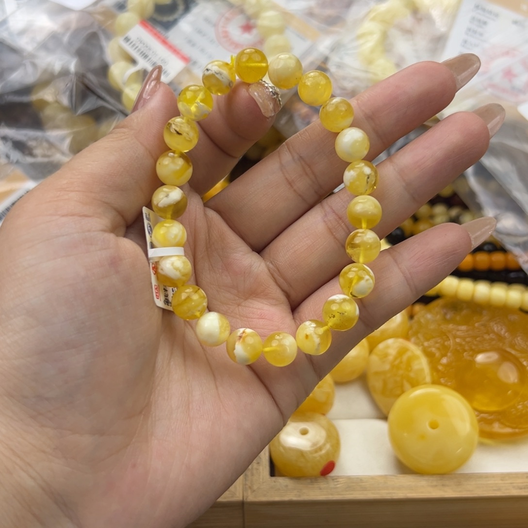 琥珀珠宝奇石未镶嵌