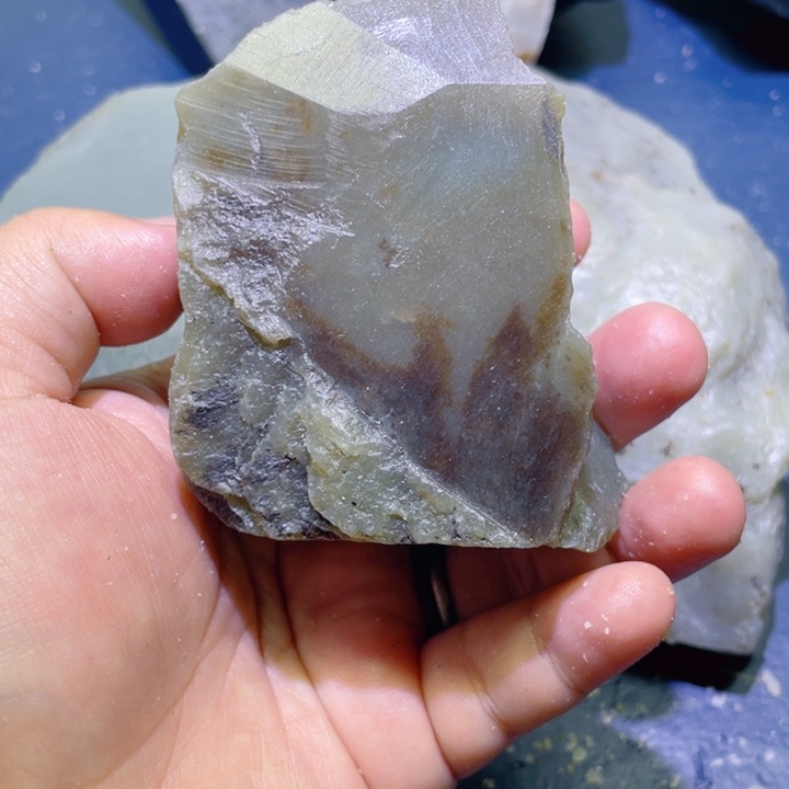 和田玉未镶嵌珠宝半成品