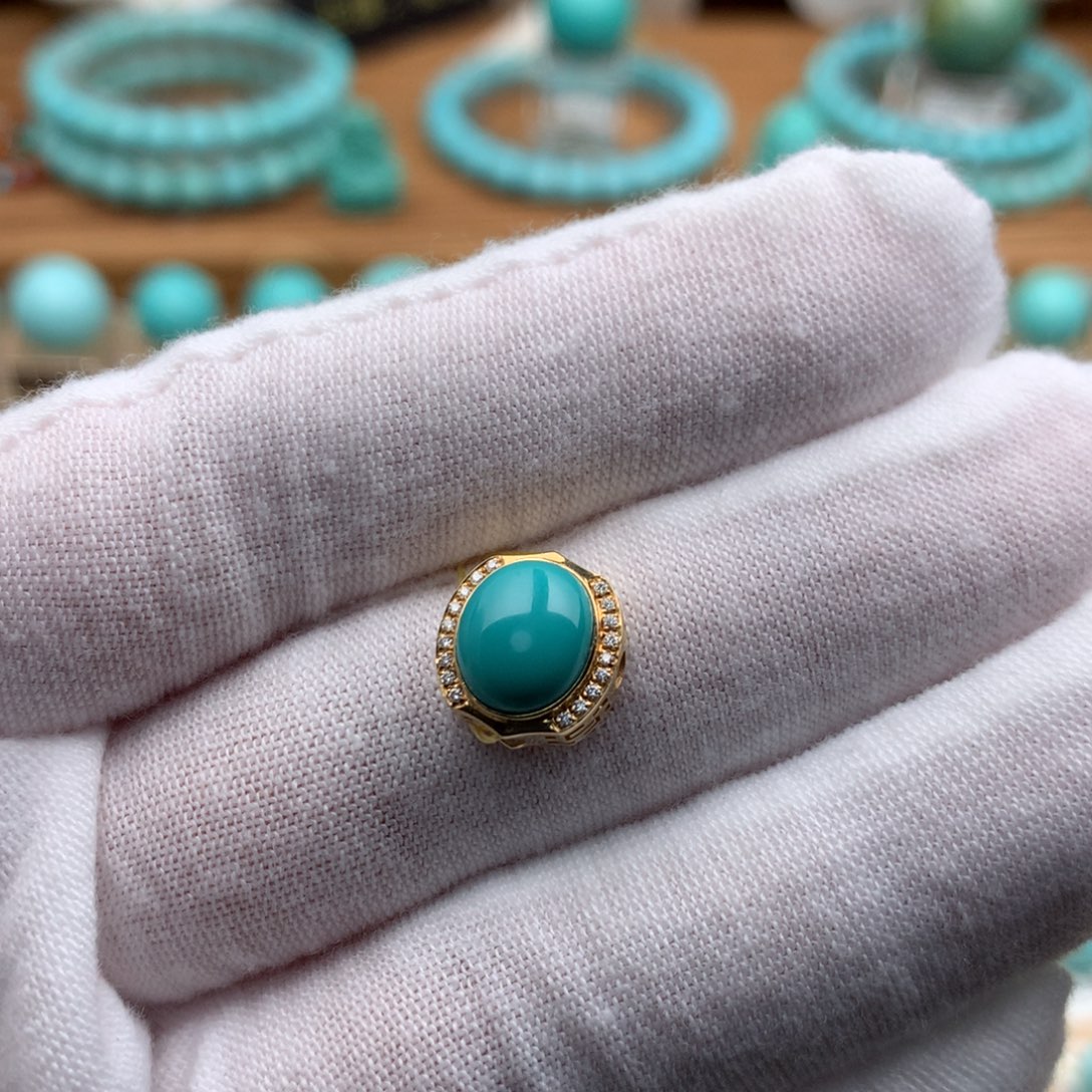 绿松石18K金镶嵌珠宝奇石