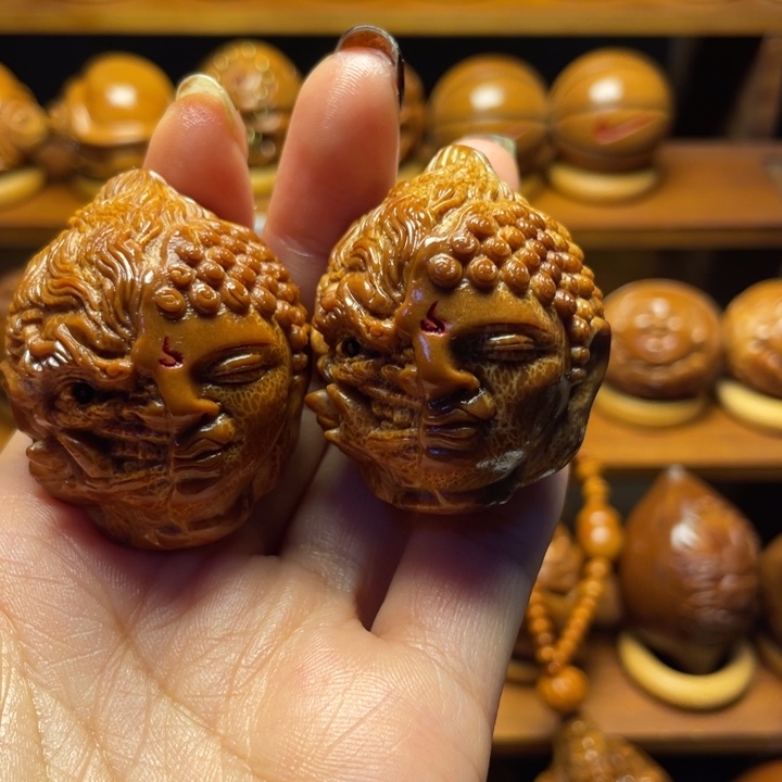 阴***风把件橄榄核一念之间