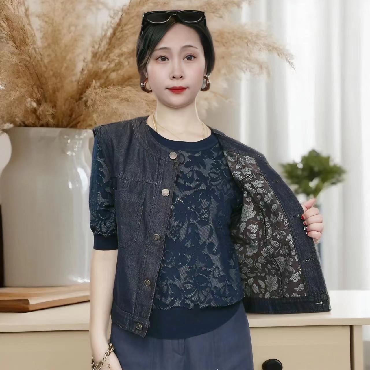 牛仔马甲外套女秋季2025新款显瘦时尚百搭提花坎肩上衣3345