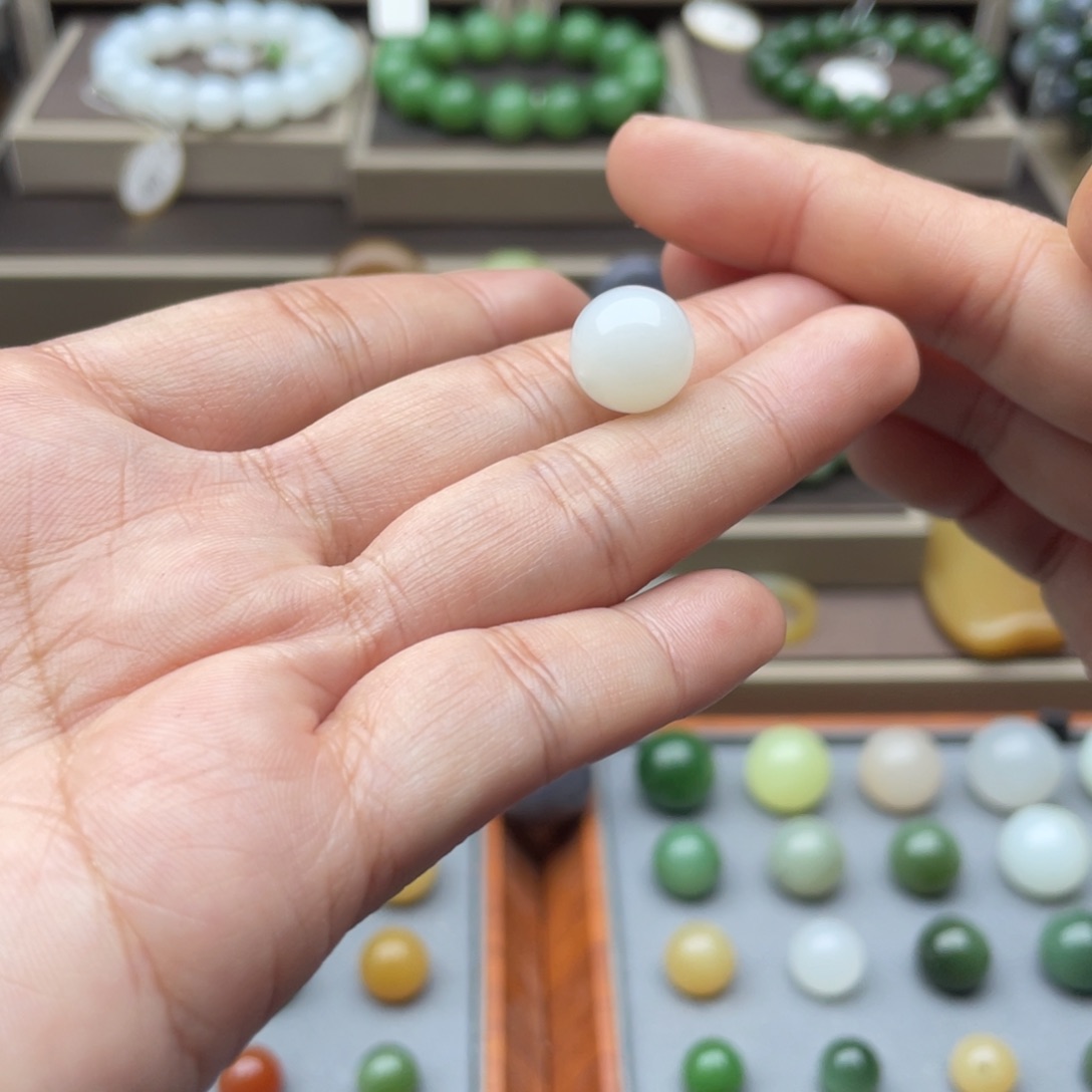 和田玉未镶嵌手链12