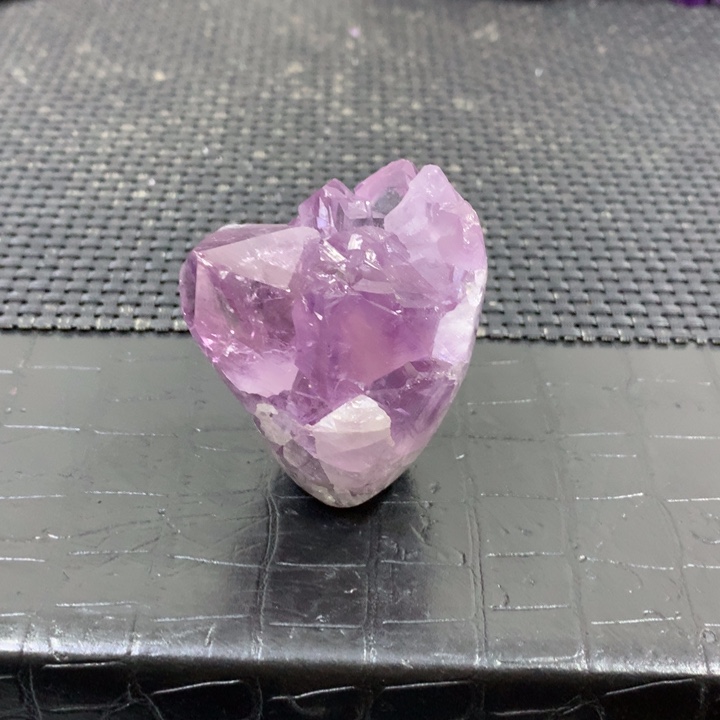 紫晶摆件未镶嵌无t