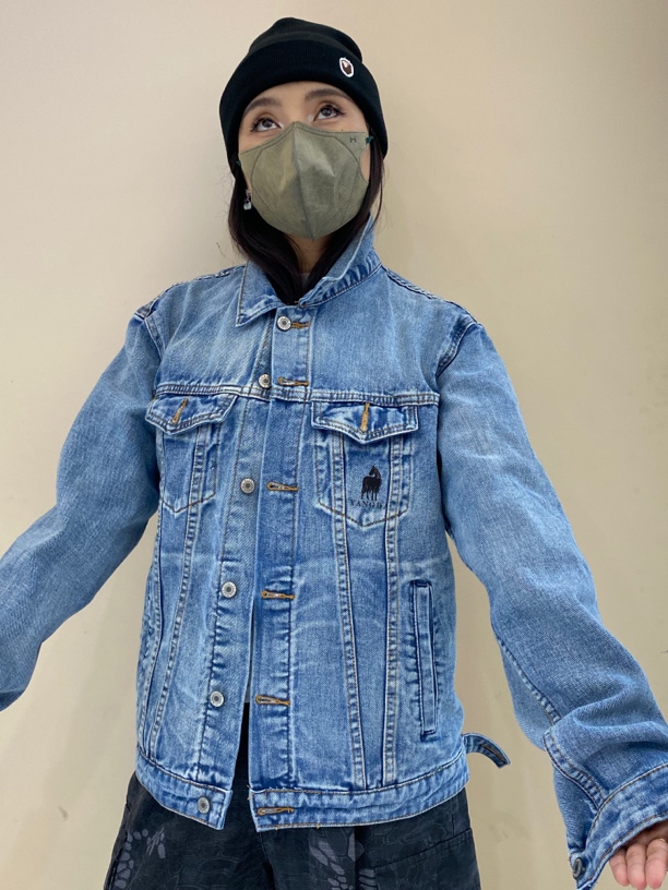 新款休闲潮牌上衣（YT）