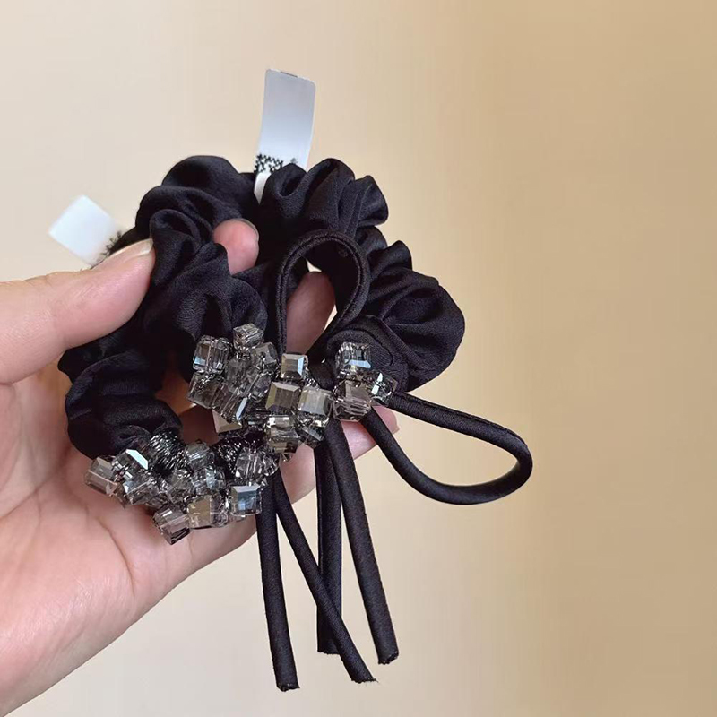 高级感方糖串珠黑色缎面蝴蝶结小肠圈2025新款扎马尾气质发绳发饰