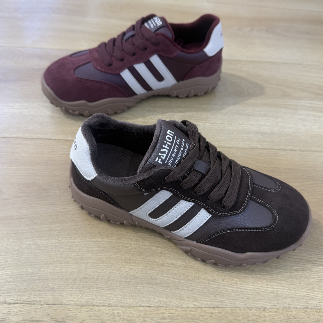 新款真皮低帮透气百搭时尚休闲德训鞋女款