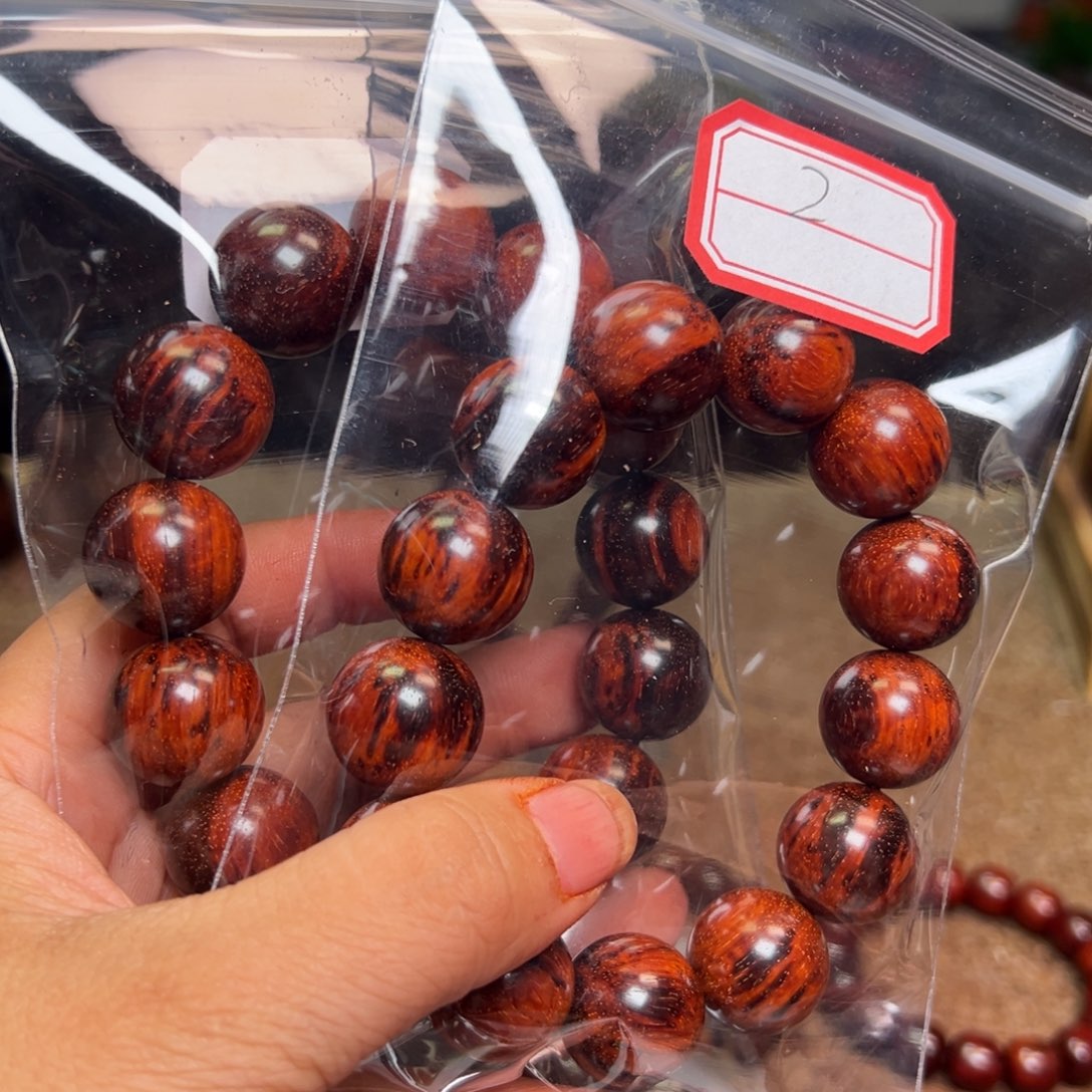 3***8檀香紫檀（小叶紫檀）手串1.8