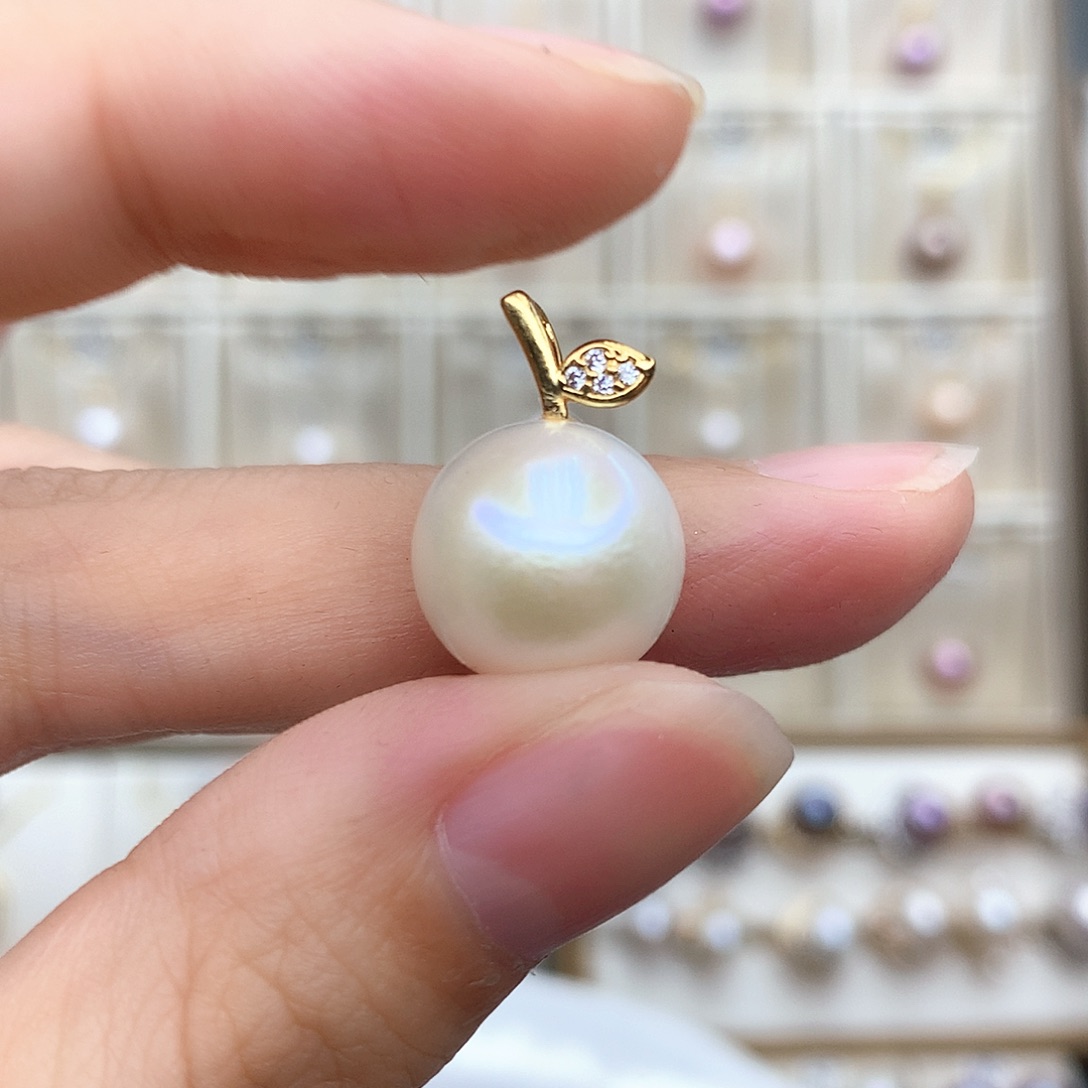 淡水珍珠颈饰合金