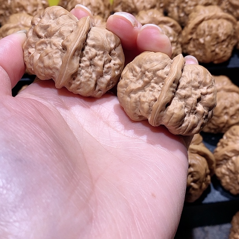 【闪购商品】核桃手串/手链鱼*主边40蛤蟆头