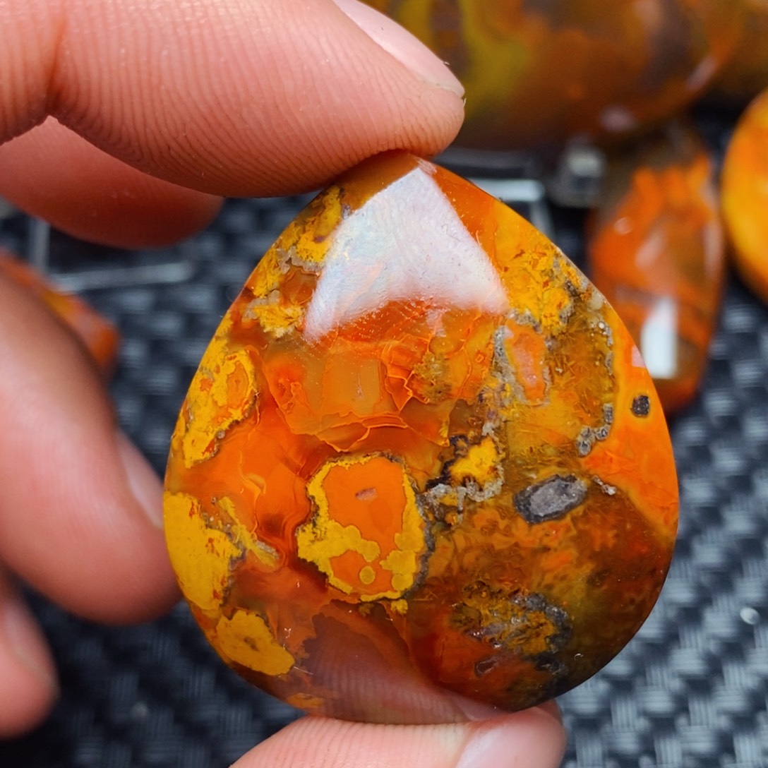 玛瑙/玉髓吊坠(不含链)未镶嵌北**拥