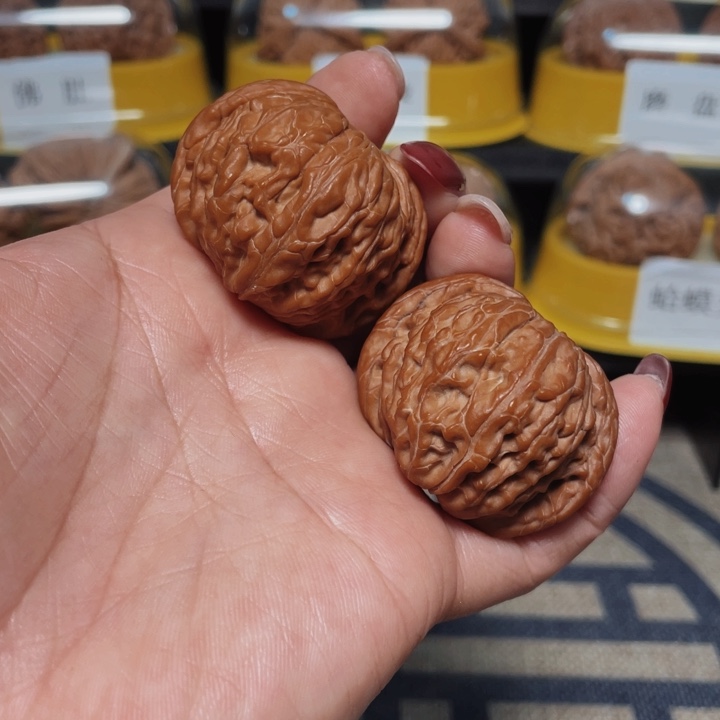 文玩核桃把件磨盘39+全品白茬
