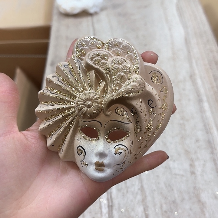 瓷片噗哈哈哈哈哈哈哈哈哈我笑