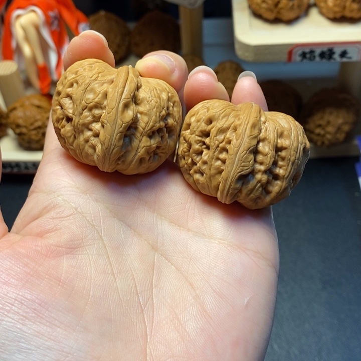 文玩核桃把件10号元宝39尺全品