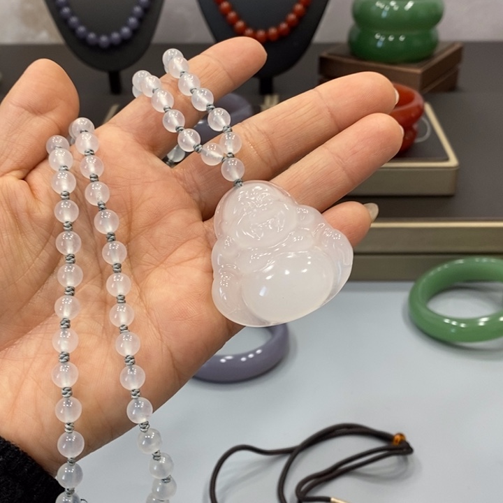 东陵石手镯未镶嵌