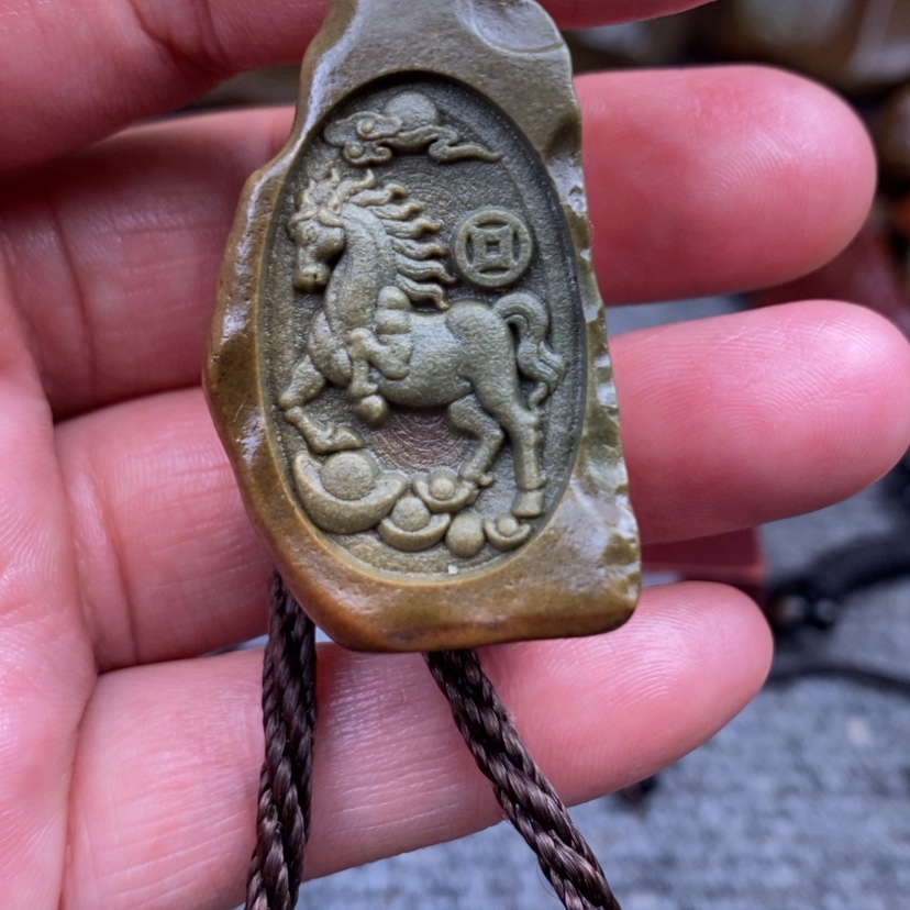 【闪购商品】原石雕刻手把件