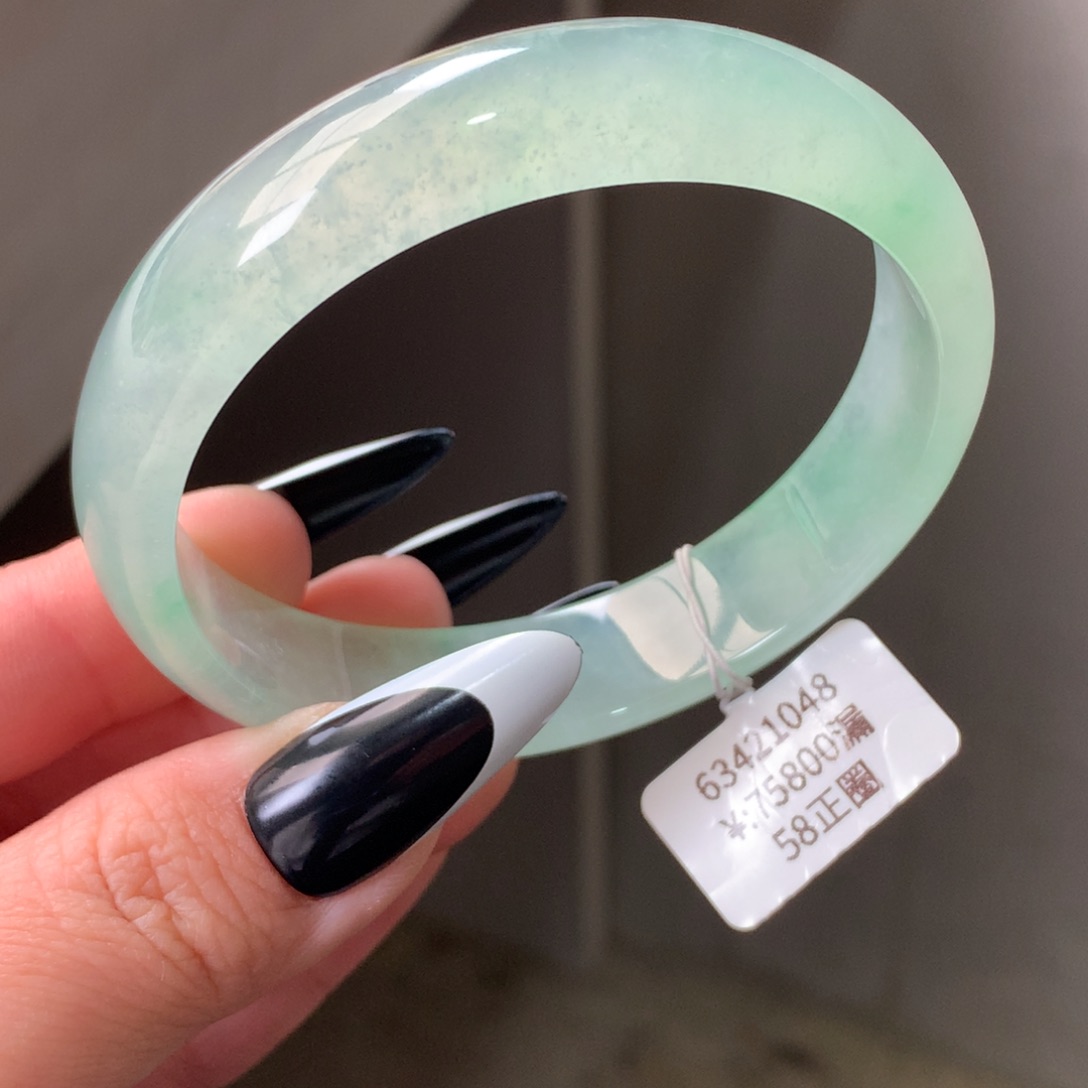 翡翠手镯未镶嵌木那冰甜绿正圈