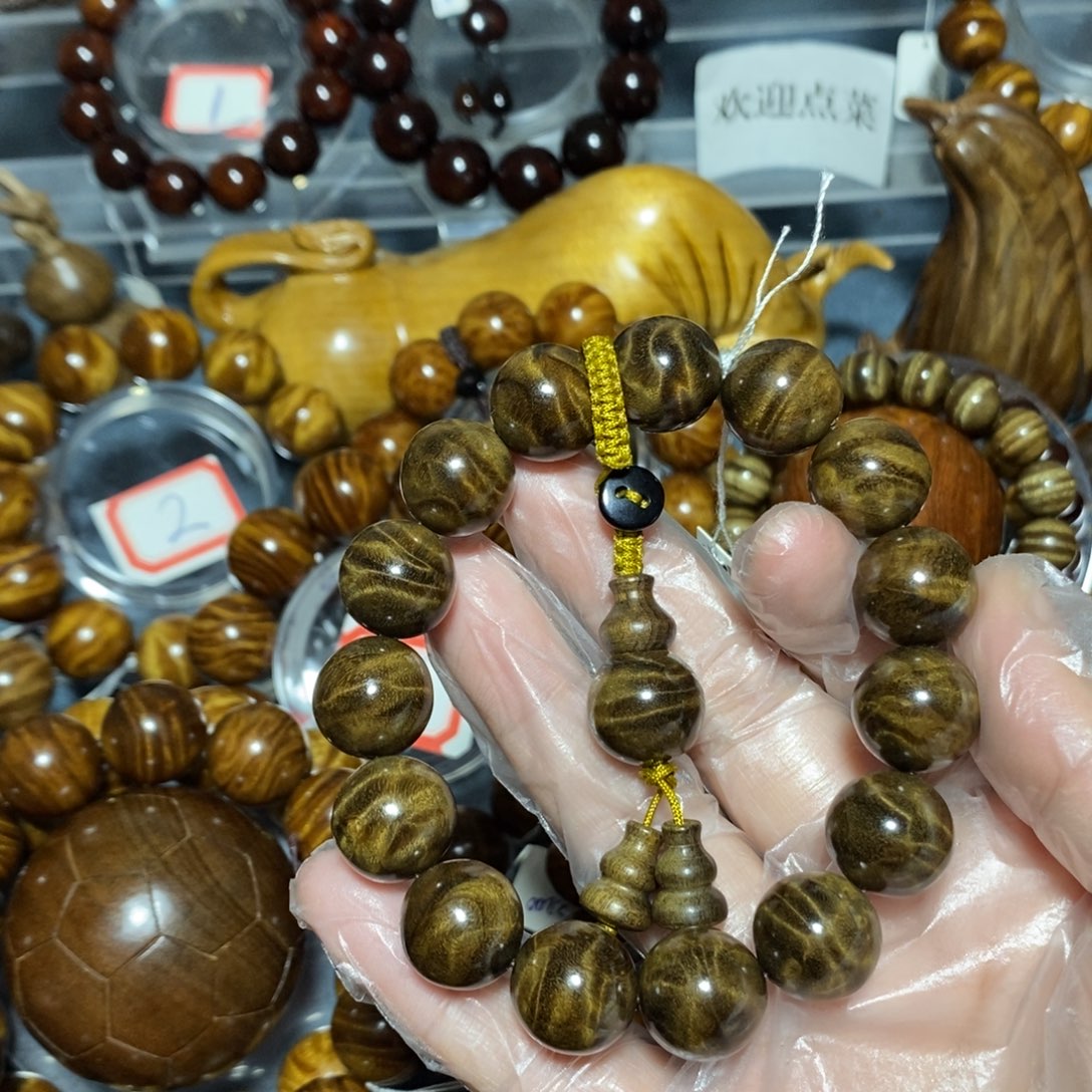 金丝楠鹤*木雕工艺品