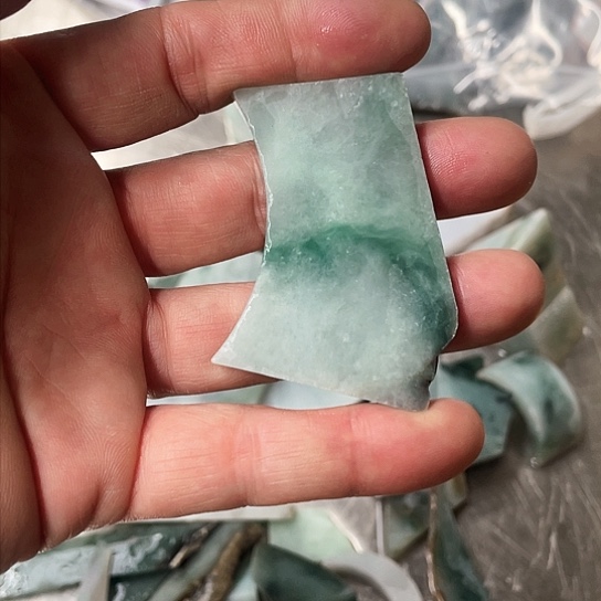 翡翠散珠天然翡翠石