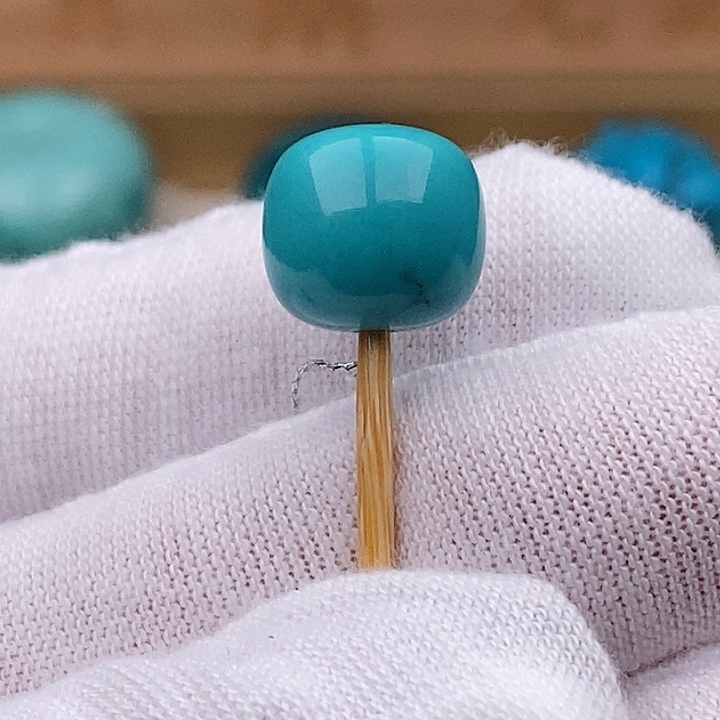 绿松石未镶嵌珠宝奇石10.8