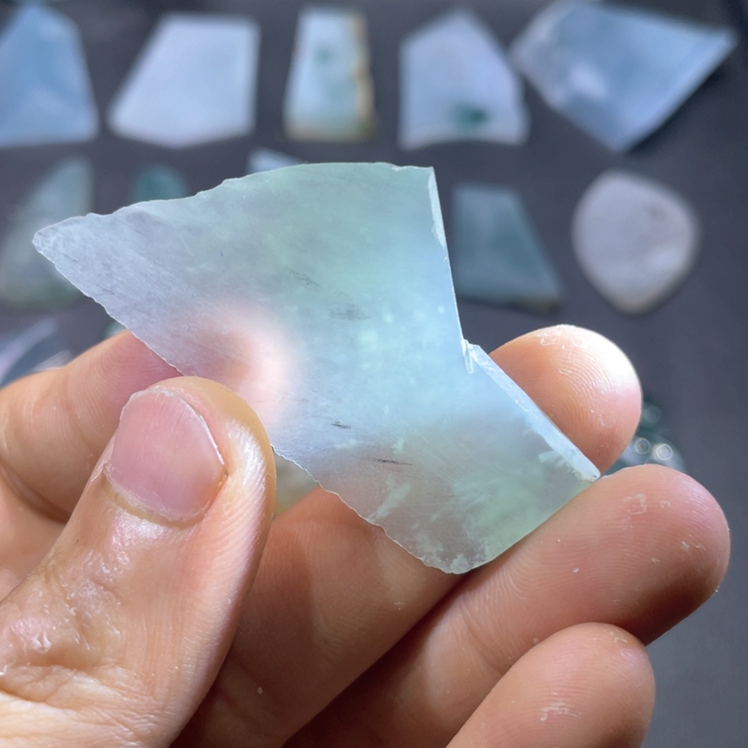 定制翡翠未镶嵌随行