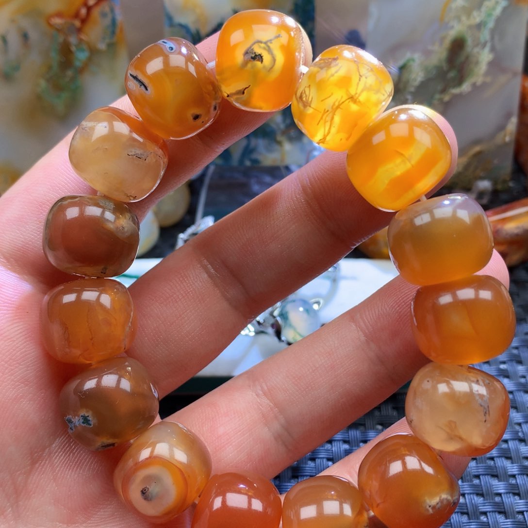 未镶嵌颈饰玛瑙/玉髓邓*修